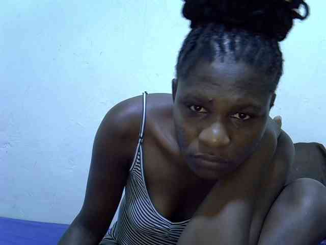 adara-lee webcam