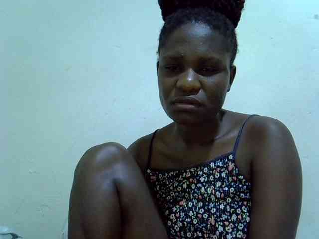 adara-lee webcam