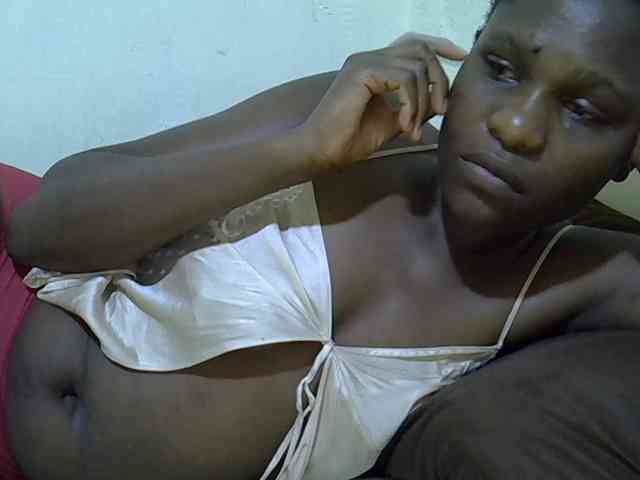adara-lee webcam
