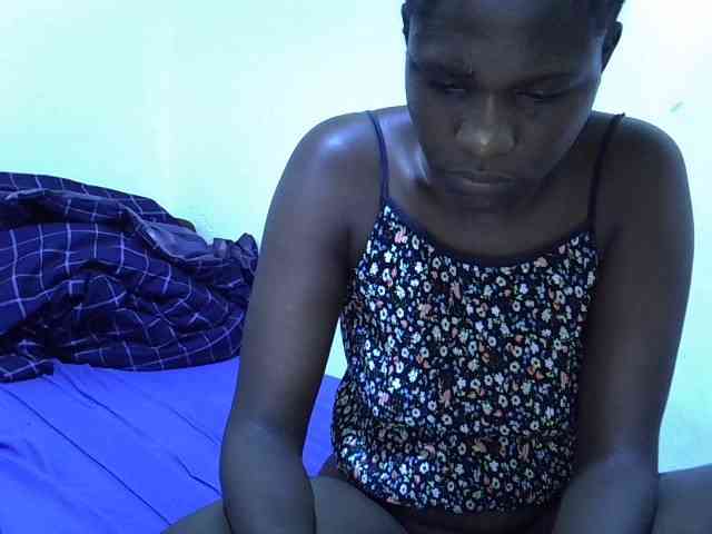 adara-lee webcam