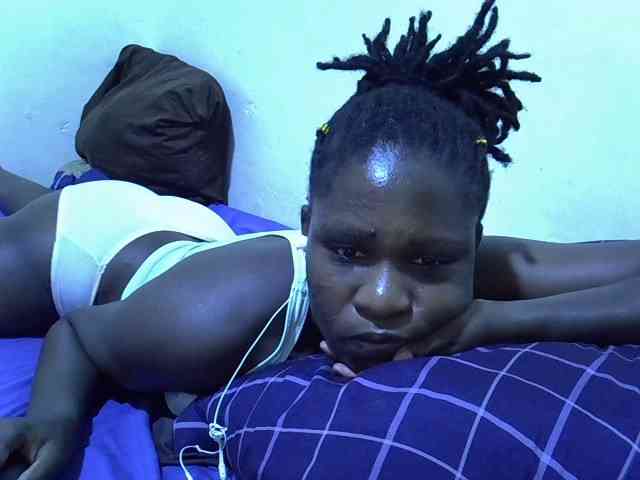 adara-lee webcam