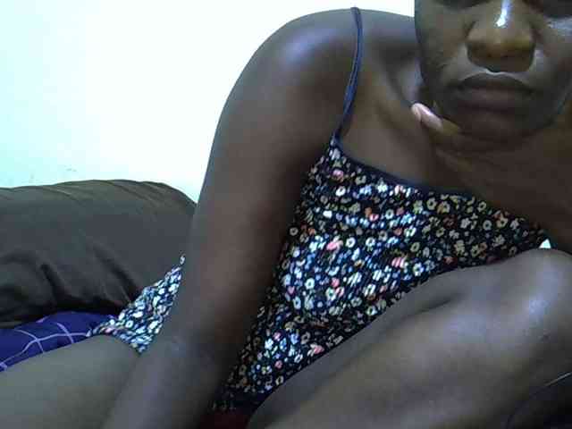 adara-lee webcam