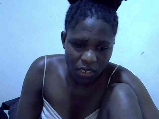 adara-lee webcam
