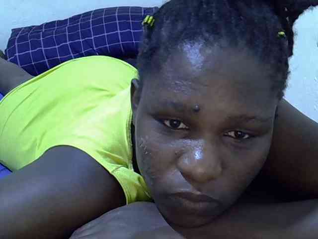 adara-lee webcam