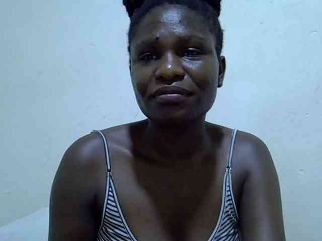 adara-lee webcam