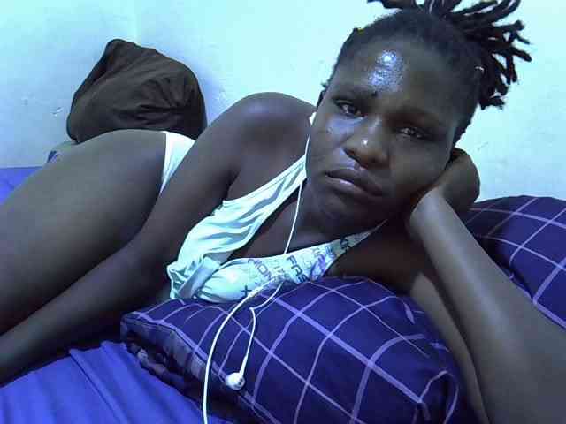 adara-lee webcam