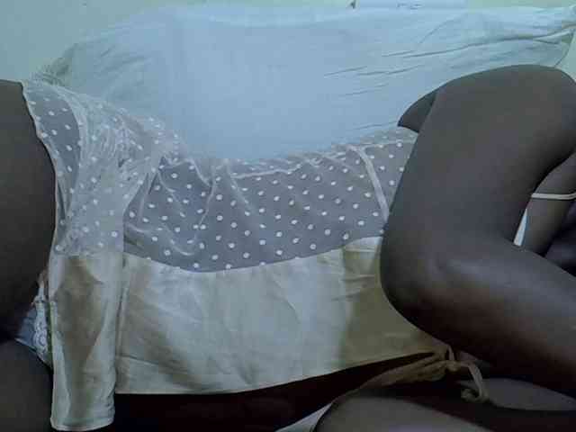 adara-lee webcam
