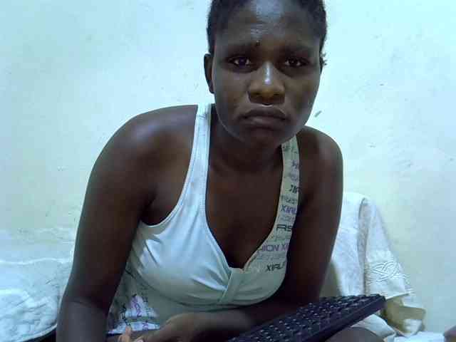 adara-lee webcam
