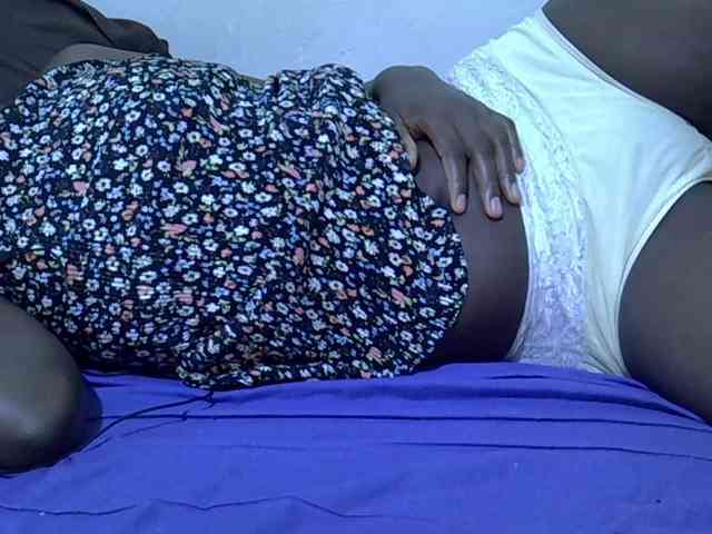 adara-lee webcam