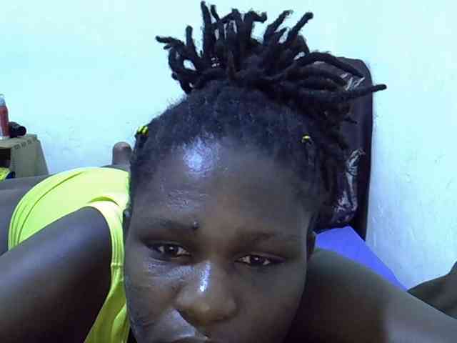 adara-lee webcam