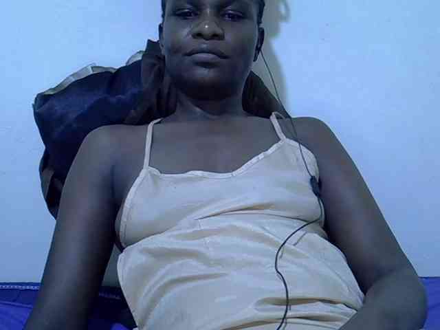 adara-lee webcam