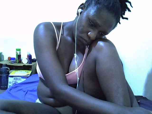 adara-lee webcam