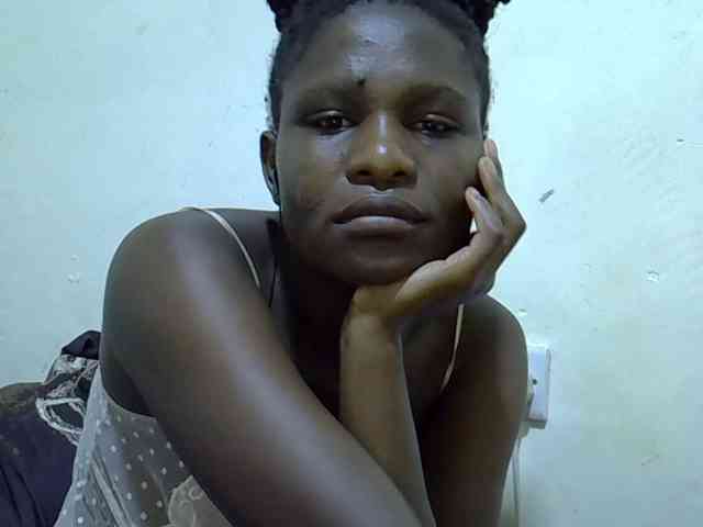 adara-lee webcam
