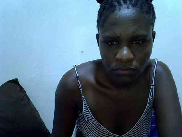 adara-lee webcam