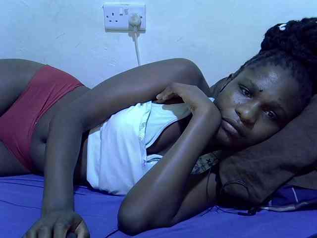 adara-lee webcam