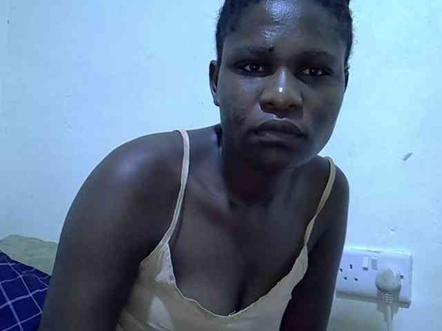 adara-lee webcam