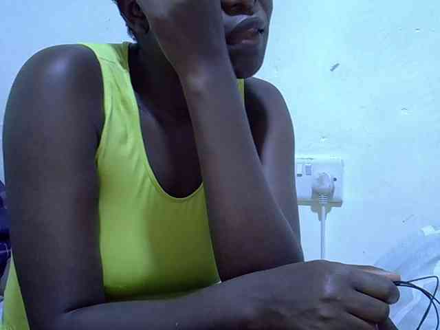 adara-lee webcam