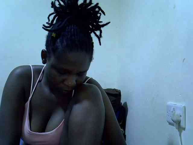 adara-lee webcam