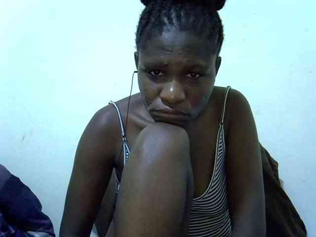 adara-lee webcam