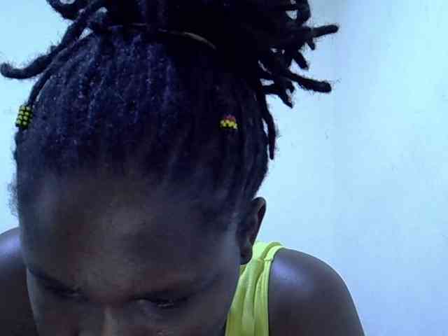 adara-lee webcam