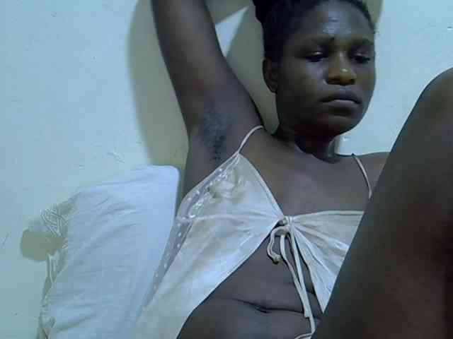 adara-lee webcam