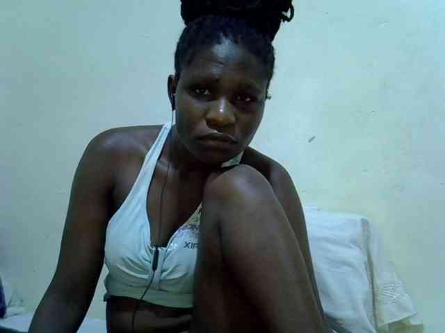 adara-lee webcam