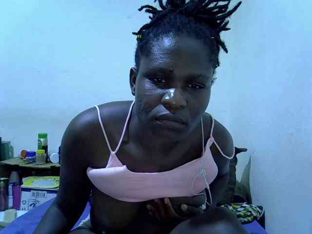 adara-lee webcam