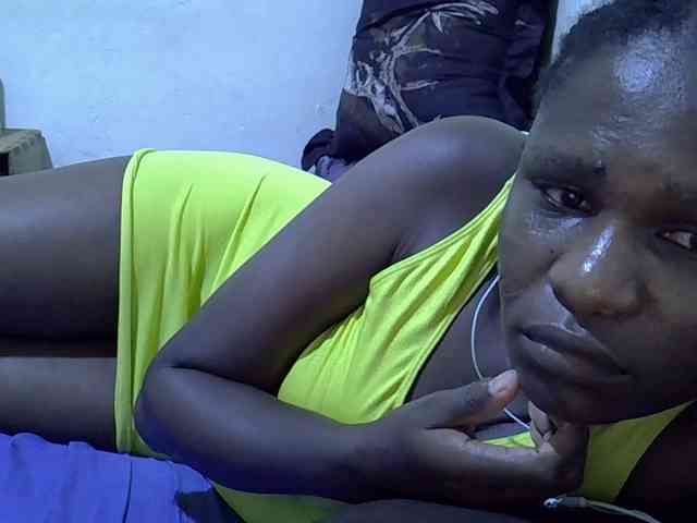 adara-lee webcam