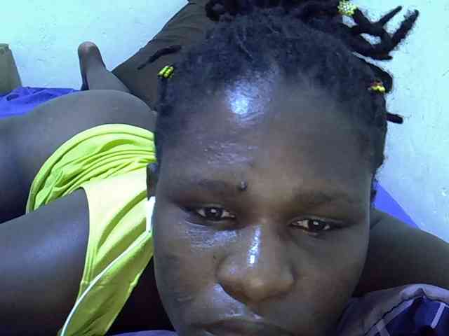 adara-lee webcam