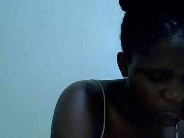 adara-lee webcam