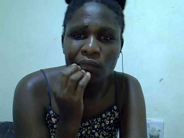 adara-lee webcam