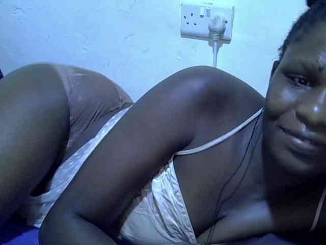 adara-lee webcam