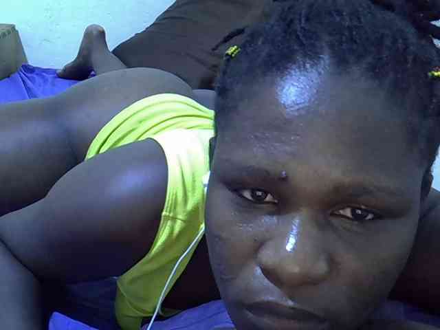 adara-lee webcam