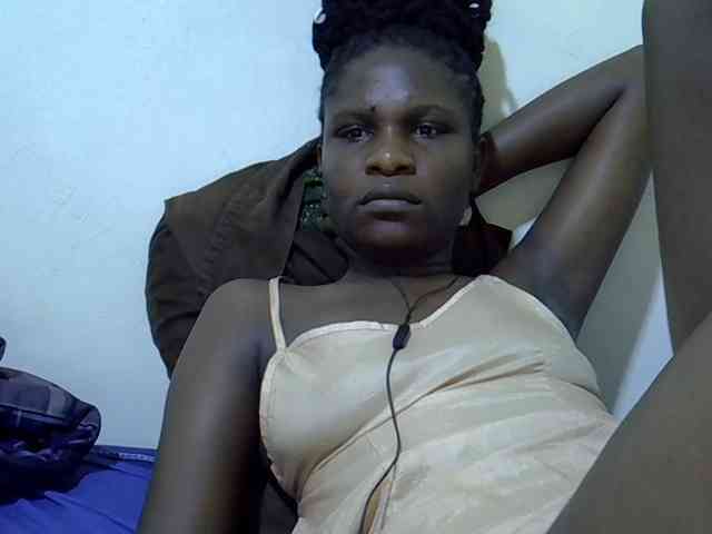 adara-lee webcam