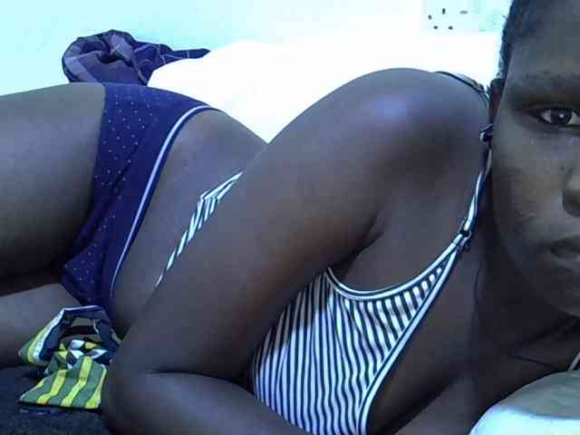 adara-lee webcam