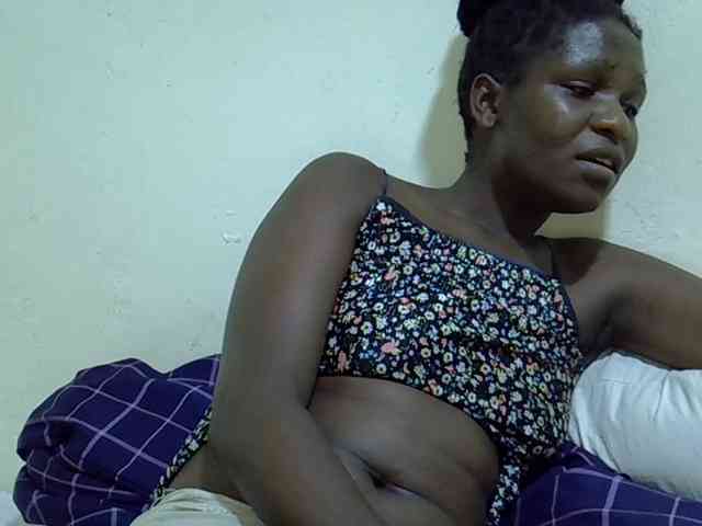 adara-lee webcam
