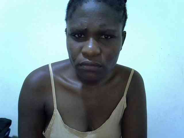 adara-lee webcam
