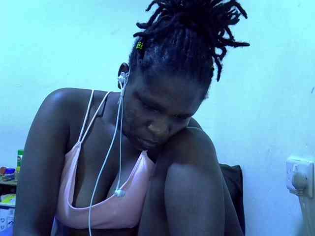 adara-lee webcam