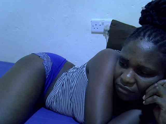 adara-lee webcam