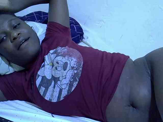 adara-lee webcam