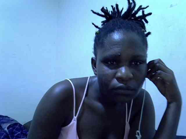 adara-lee webcam