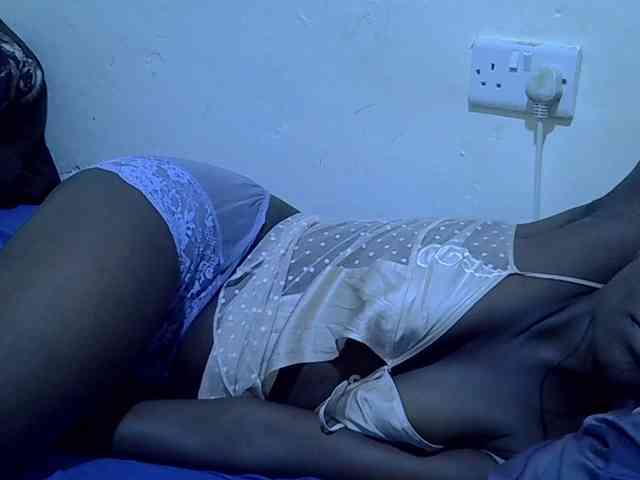 adara-lee webcam