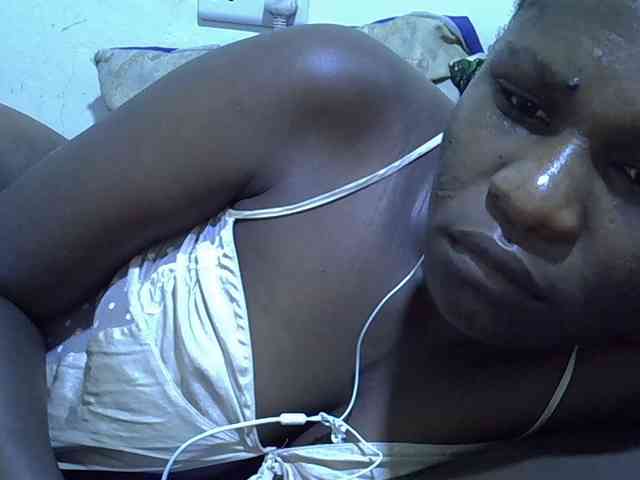 adara-lee webcam