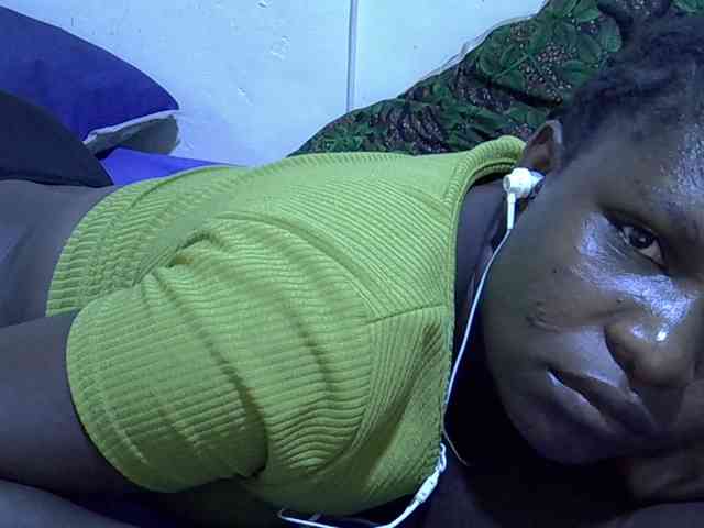adara-lee webcam