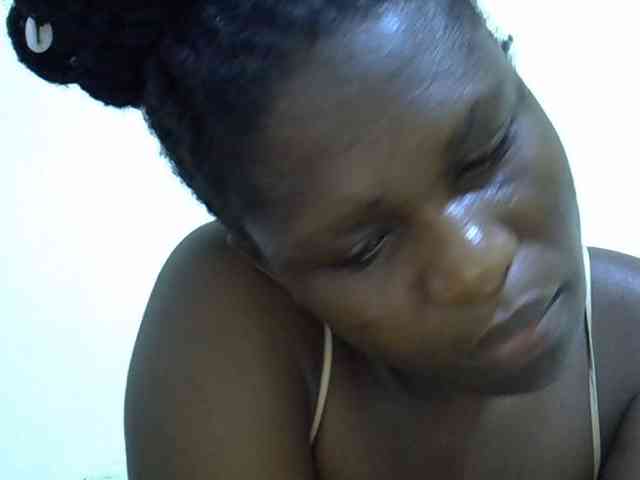 adara-lee webcam