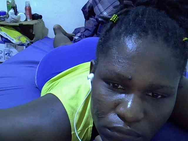 adara-lee webcam
