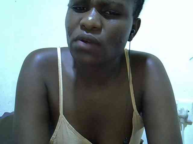 adara-lee webcam