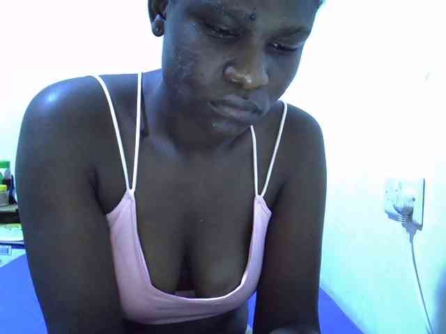 adara-lee webcam