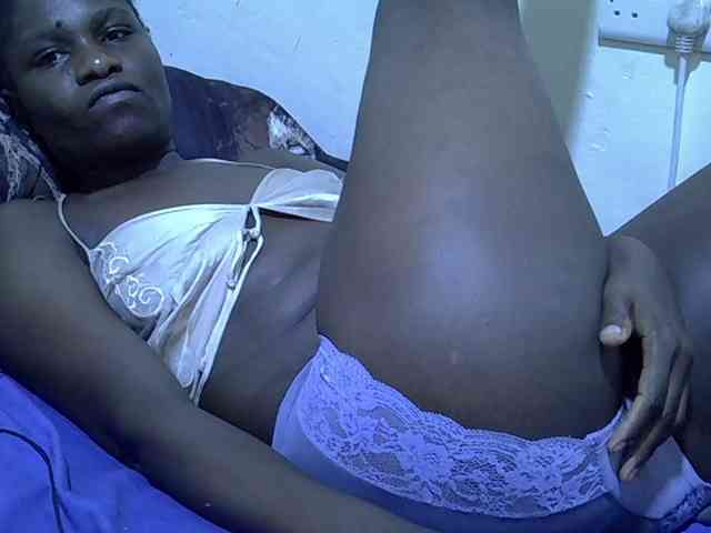 adara-lee webcam