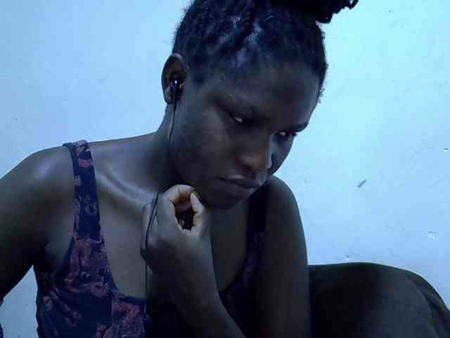 adara-lee webcam